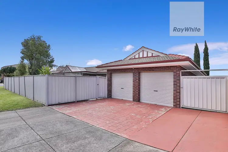 Third view of Homely house listing, 2 Skene Court, Greenvale VIC 3059