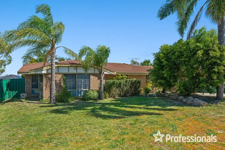 6 Rawlinson Drive, Marangaroo WA 6064