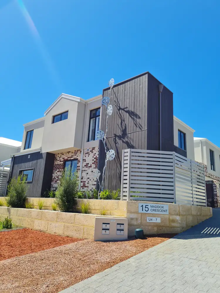4/15 Maddox Crescent, Melville WA 6156