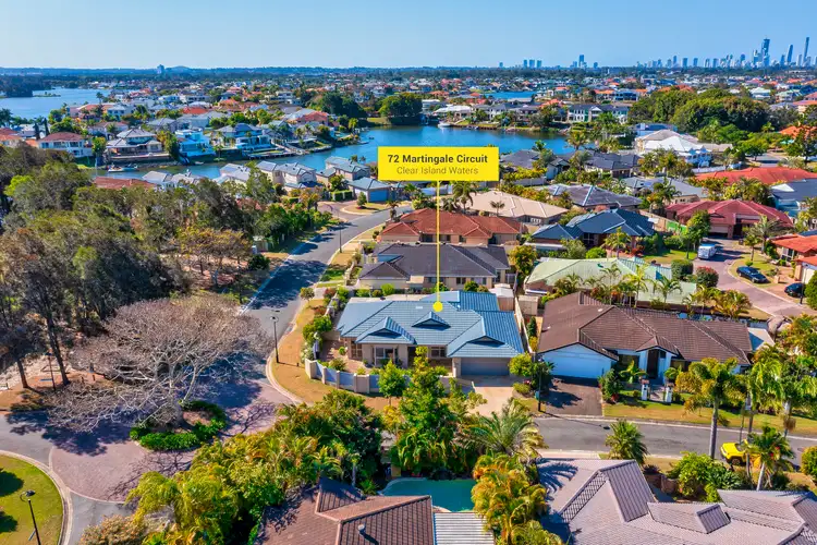 72 Martingale Circuit, Clear Island Waters QLD 4226
