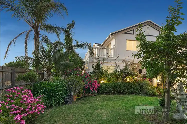 84 Stanley Road, Vermont South VIC 3133