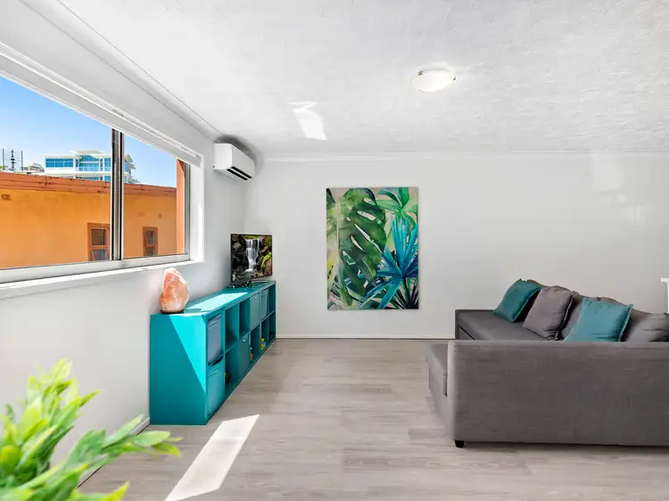 Fifth view of Homely unit listing, 8/205-207 Boundary Street, Coolangatta QLD 4225