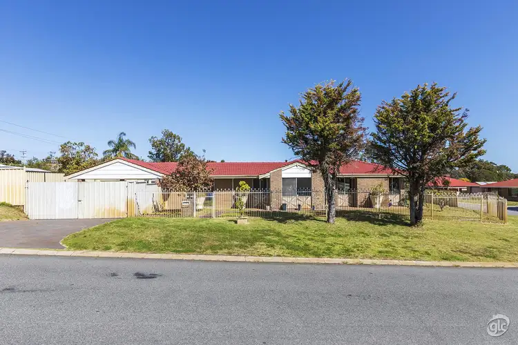 3 Lace Leaf Way, South Lake WA 6164