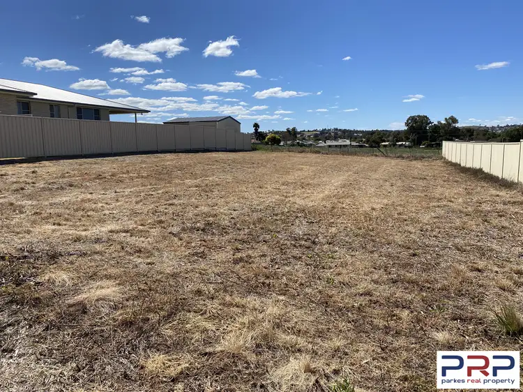 43 Rosewood Avenue, Parkes NSW 2870