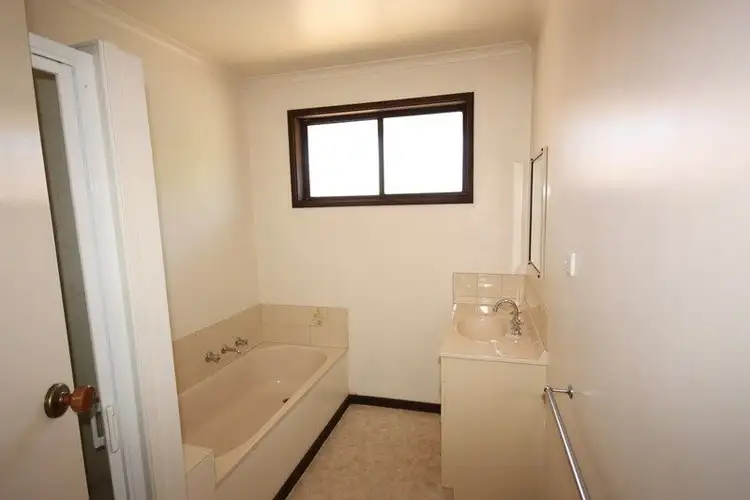 Seventh view of Homely unit listing, 2/39 Faithful Street, Benalla VIC 3672