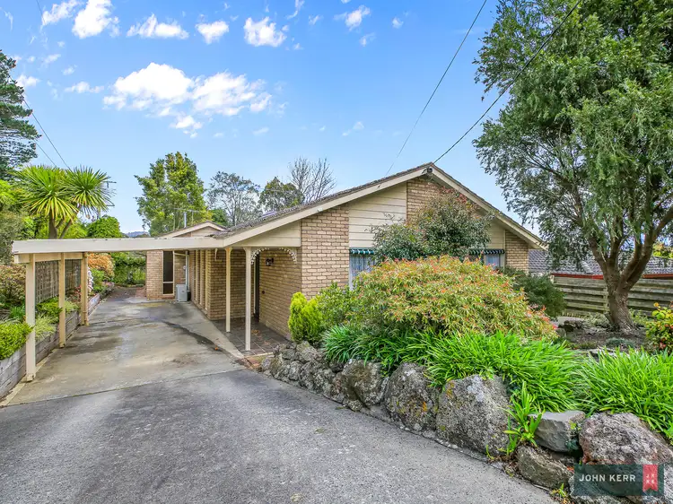 1 Smallburn Avenue, Newborough VIC 3825
