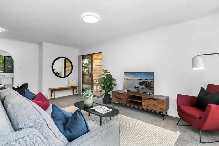 2/158 Melville Parade, Como WA 6152