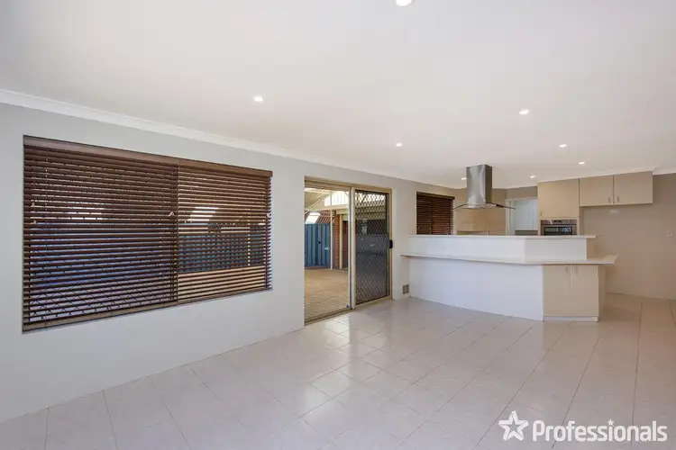 Seventh view of Homely house listing, 14 Montmartre Green, Port Kennedy WA 6172