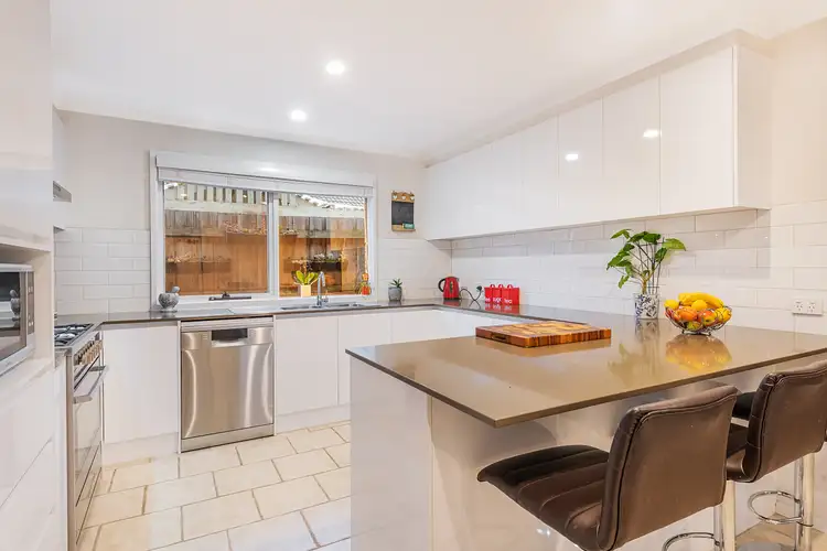 Fourth view of Homely house listing, 4 Kent Court, Cranbourne North VIC 3977