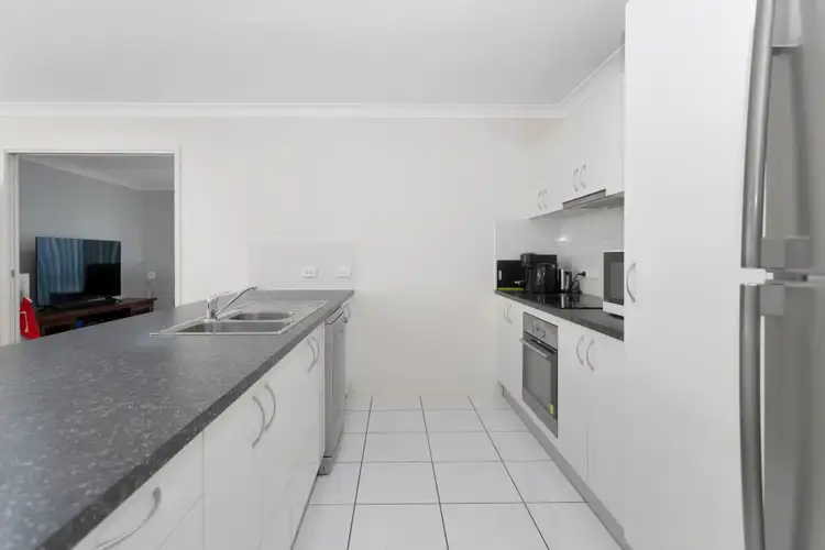 Third view of Homely house listing, 6 Hinkler Court, Rural View QLD 4740