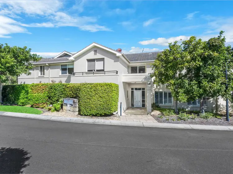 2/34 Highpoint Drive, Wahroonga NSW 2076