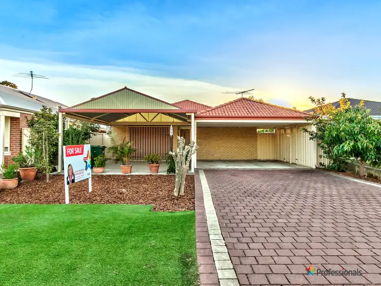 3 Gorman Place, Calista WA 6167