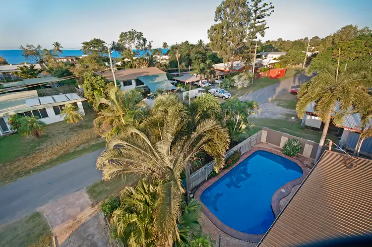 15 Coral Street, Saunders Beach QLD 4818