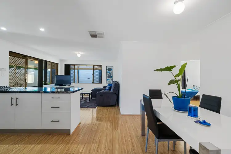 Sixth view of Homely house listing, 20 Atkinson Court, Stratton WA 6056