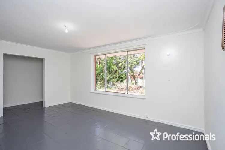 Sixth view of Homely house listing, 2 Jannali Way, Armadale WA 6112