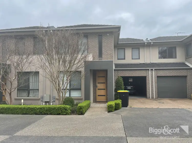 3/1 Nangnak Lane, Mont Albert VIC 3127