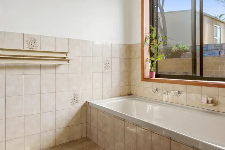 Seventh view of Homely house listing, 1 DOROTHY AVENUE, Paringa SA 5340