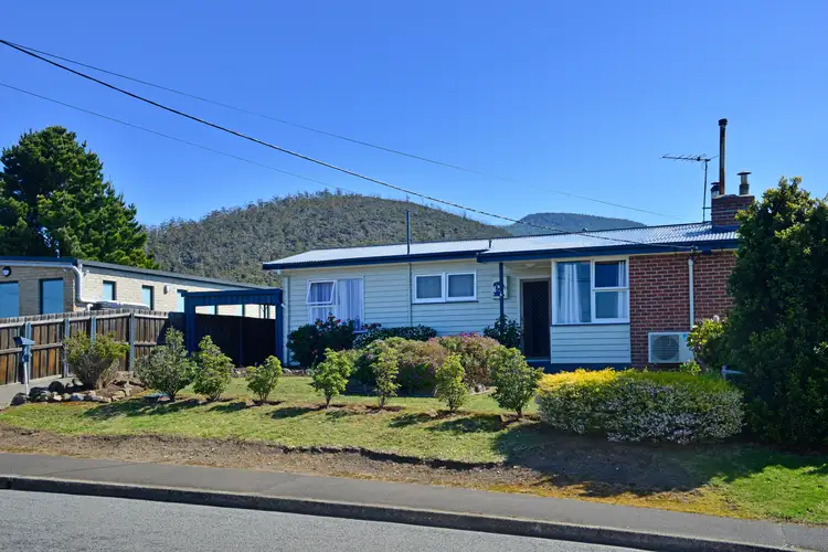 6 Junee Street, Chigwell TAS 7011