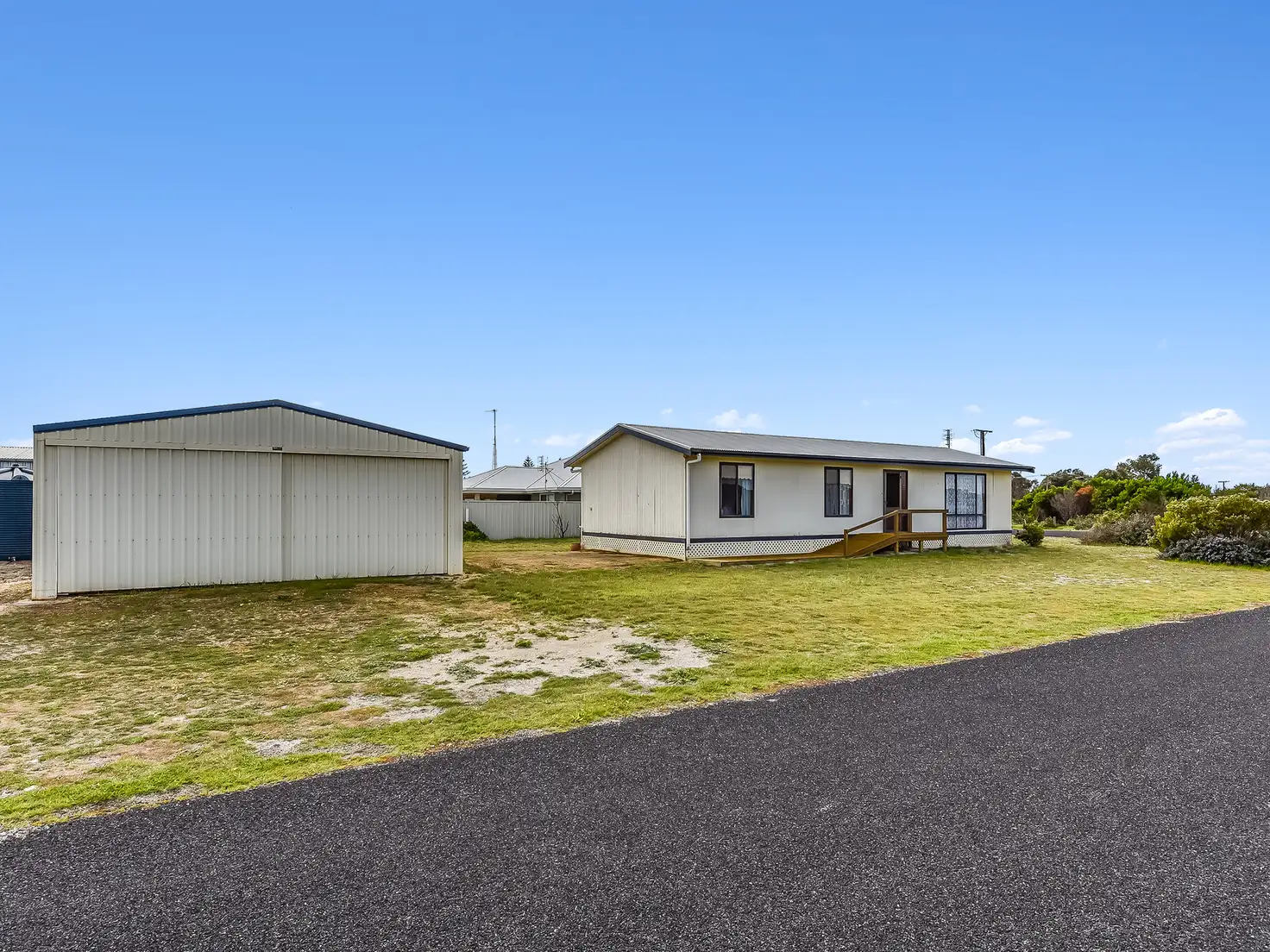 Main view of Homely house listing, 10 Fifteenth Avenue, Kingston Se SA 5275