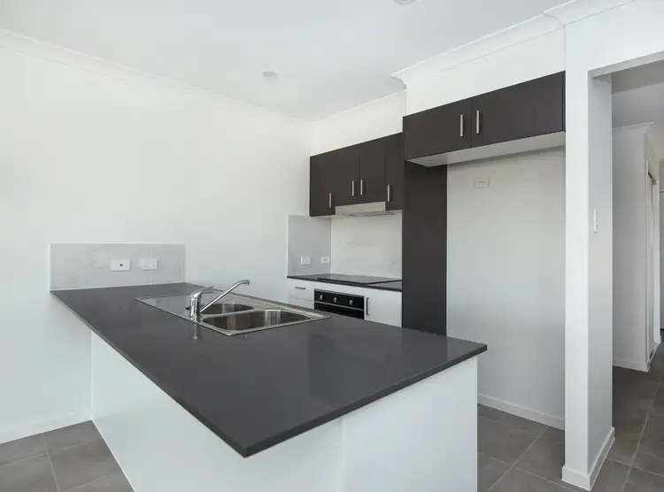 Second view of Homely unit listing, 1/38 Radcliffe Crescent, Glenvale QLD 4350