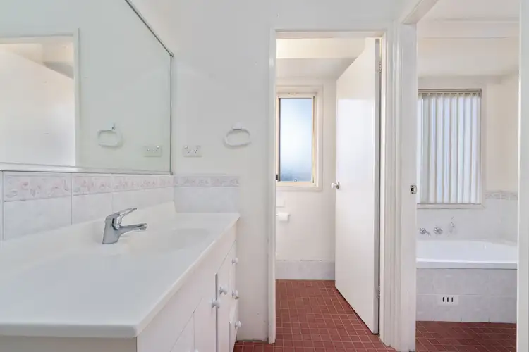 Seventh view of Homely house listing, 6 Corrin Court, Wattle Grove NSW 2173