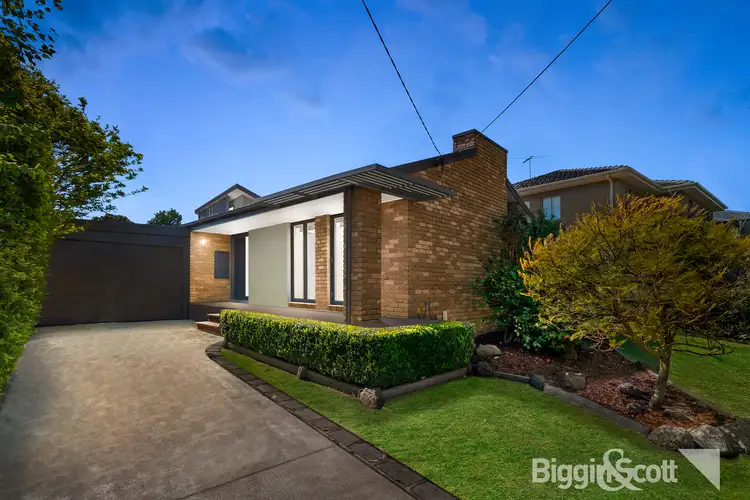 88 Strada Crescent, Wheelers Hill VIC 3150