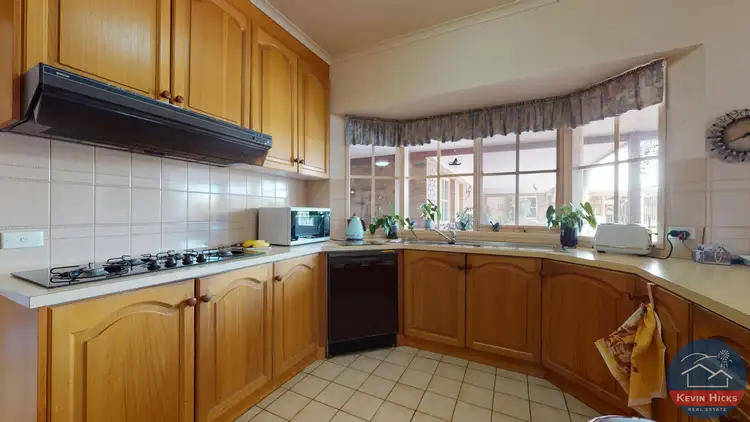 Seventh view of Homely house listing, 8 Gordon Drive, Kialla VIC 3631