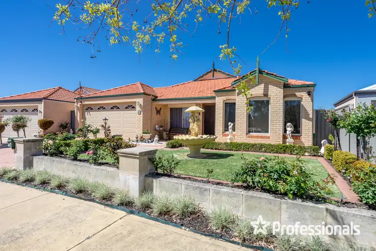 Main view of Homely house listing, 4 Rosette Place, Piara Waters WA 6112