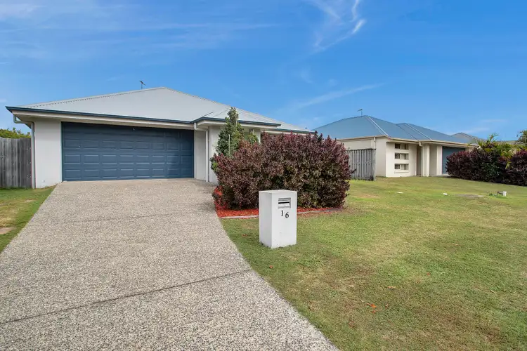 16 Warilla View, Blacks Beach QLD 4740
