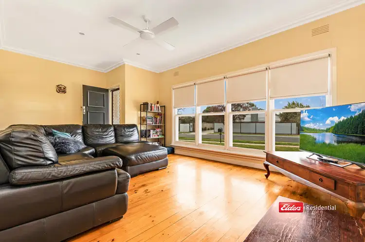 Third view of Homely house listing, 8 Pine Street, Echuca VIC 3564