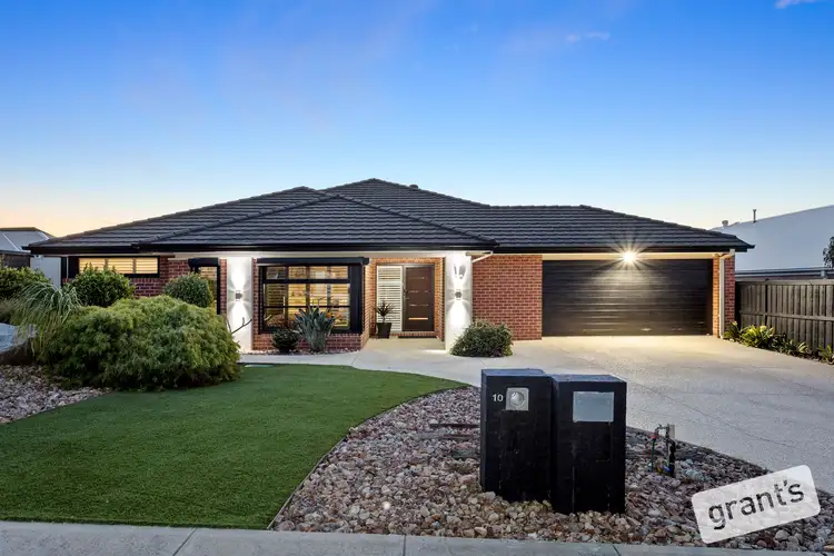 10 Clearwater Vista, Narre Warren North VIC 3804