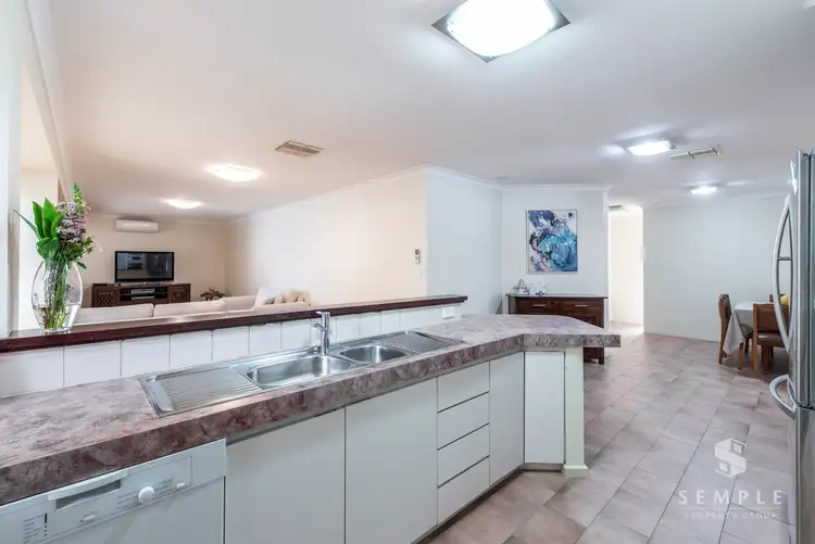 Fifth view of Homely house listing, 5 Bosci Court, Atwell WA 6164