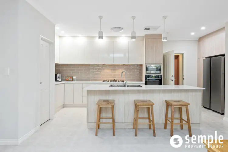 12 Ashendon Boulevard, Hammond Park WA 6164