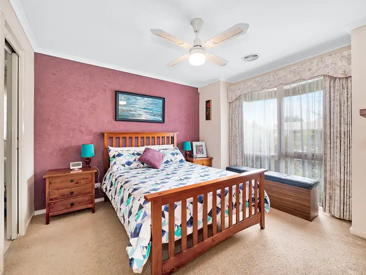 Fifth view of Homely house listing, 27 Andrea Crescent, Cranbourne North VIC 3977