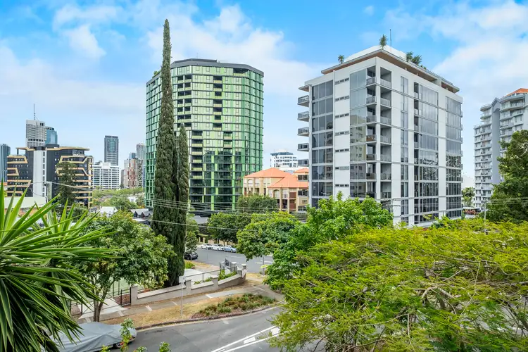 8/89 Lambert Street, Kangaroo Point QLD 4169