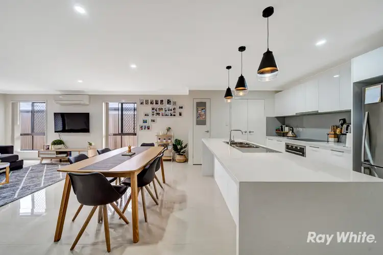 Second view of Homely house listing, 7 Vivienne Way, Marsden QLD 4132