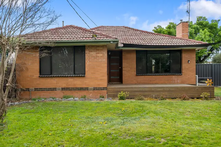 15 Clarke Street, Benalla VIC 3672