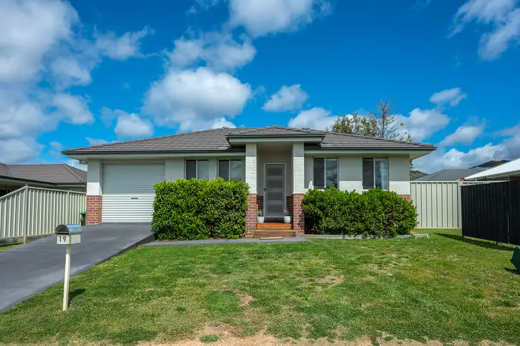 19 Bellevue Road, Mudgee NSW 2850