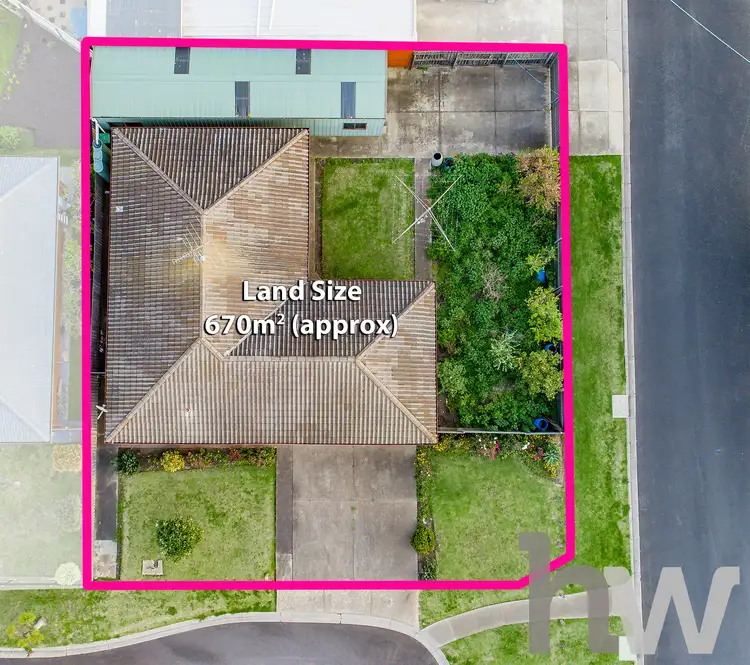 Second view of Homely house listing, 7 Amaroo Court, Bell Park VIC 3215