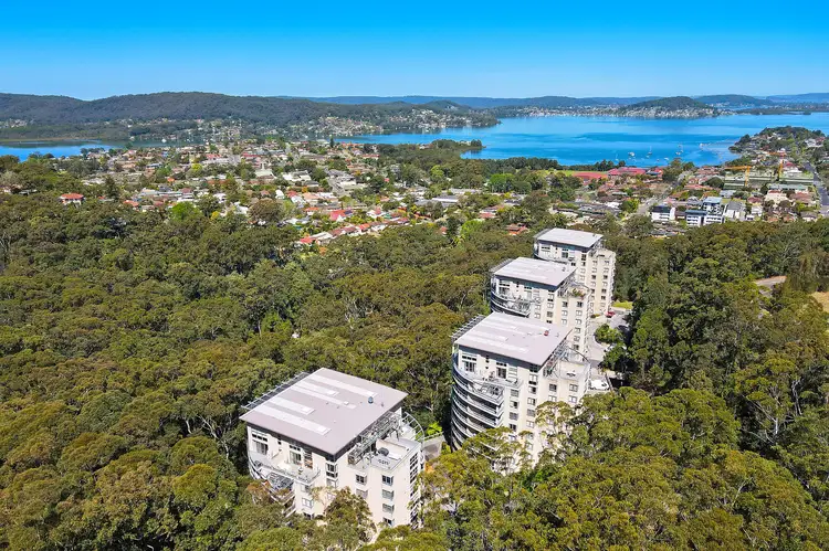 474/80 John Whiteway Drive, Gosford NSW 2250
