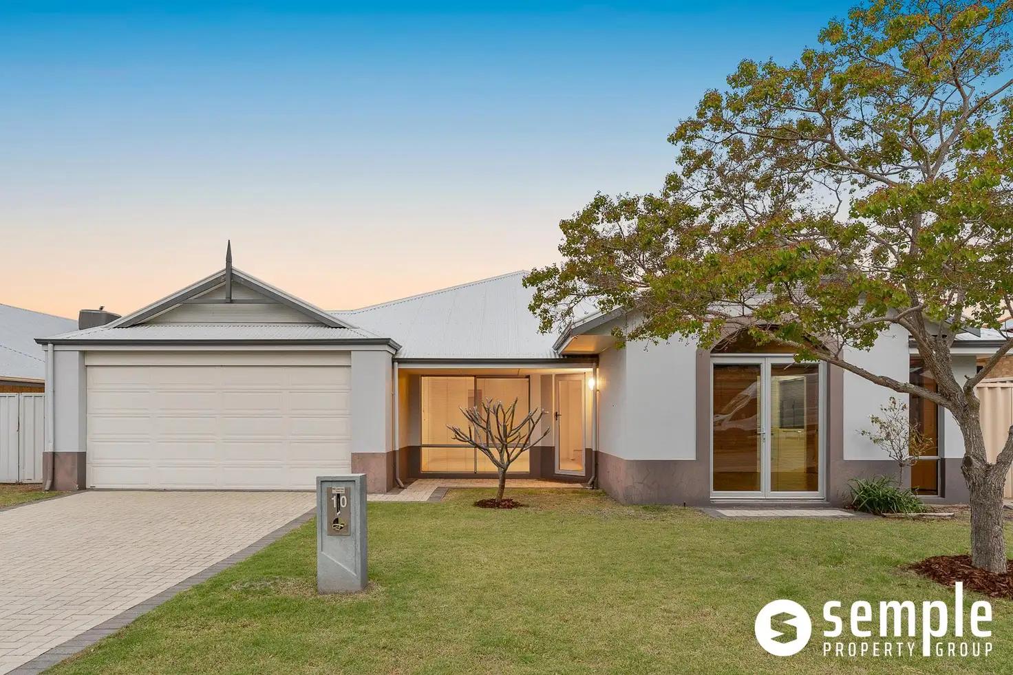 Main view of Homely house listing, 10 Windchime Terrace, Atwell WA 6164