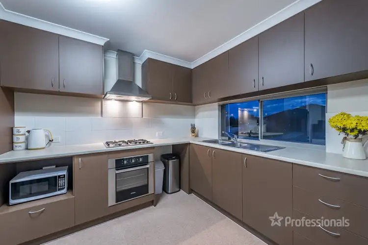 Fifth view of Homely house listing, 2/41 Windermere Chase, Butler WA 6036