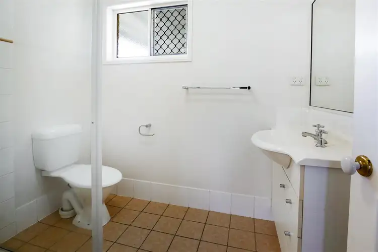 Seventh view of Homely house listing, 1 Finlay Court, Kirwan QLD 4817