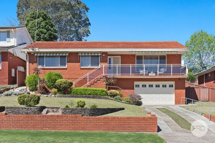 11 Cliff Avenue, Peakhurst Heights NSW 2210