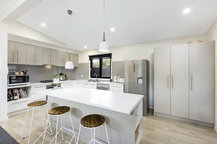 Second view of Homely house listing, 3/9 Pryors Road, Horsham VIC 3400