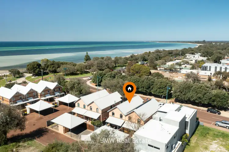 9/3 Dunn Bay Road, Dunsborough WA 6281