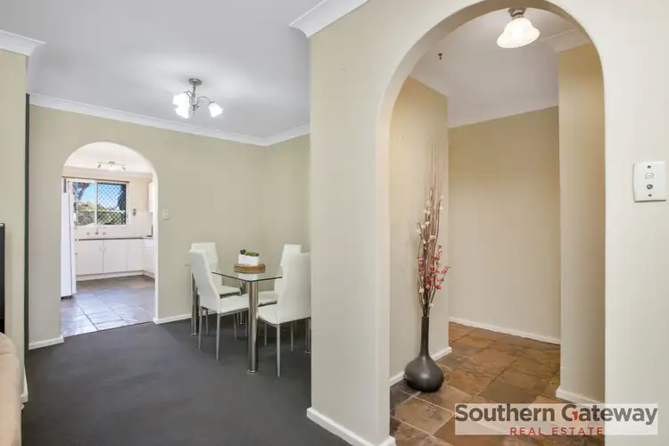 53 Hefron Way, Parmelia WA 6167