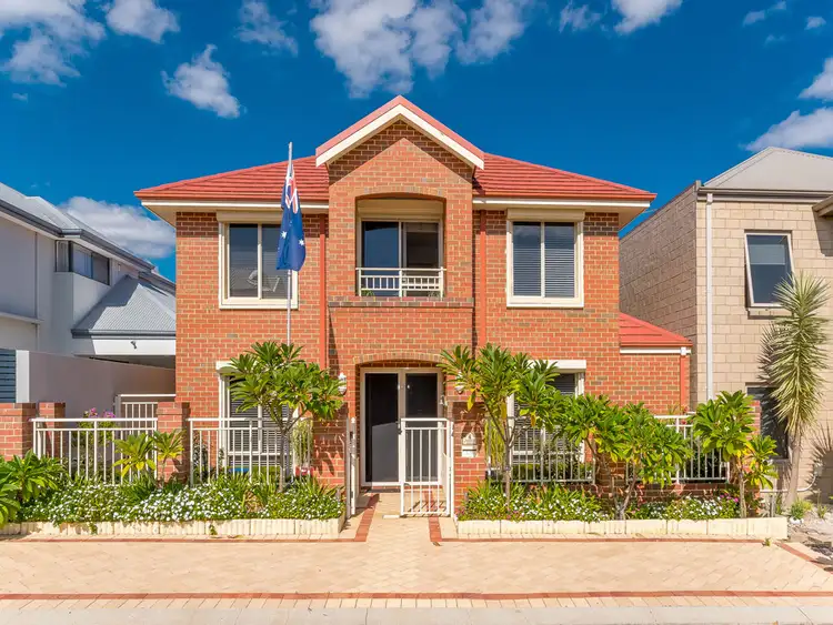 4 Akrasion Green, Victoria Park WA 6100