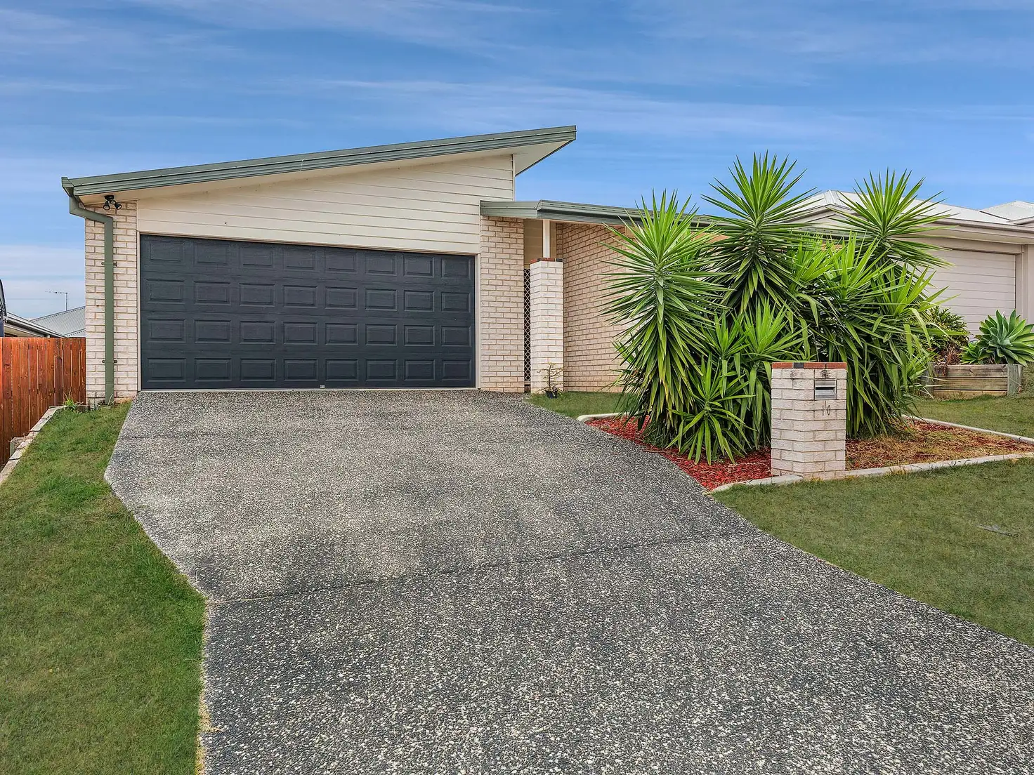 Main view of Homely house listing, 10 Starling Street, Deebing Heights QLD 4306