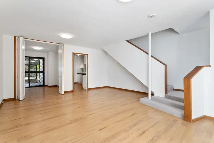 Fourth view of Homely townhouse listing, 3/129 Labouchere, Como WA 6152